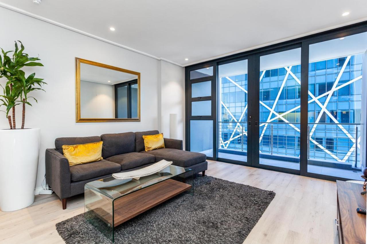 Luxuriuous 1 Bedroom In 16 On Bree Apartment Cape Town